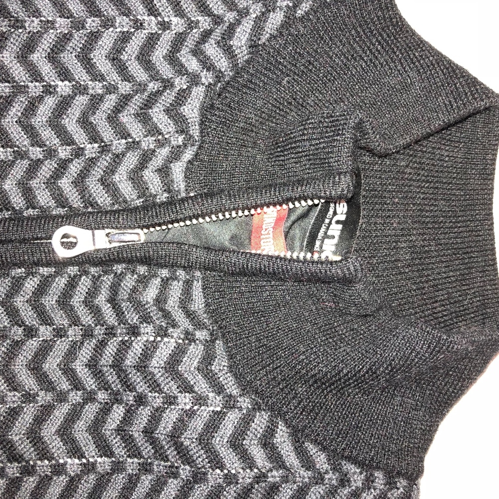 Sunice Patterned Windstopper Zip Cardigan - image 3
